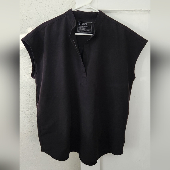 Scrub Tops - Picture 2 of 2